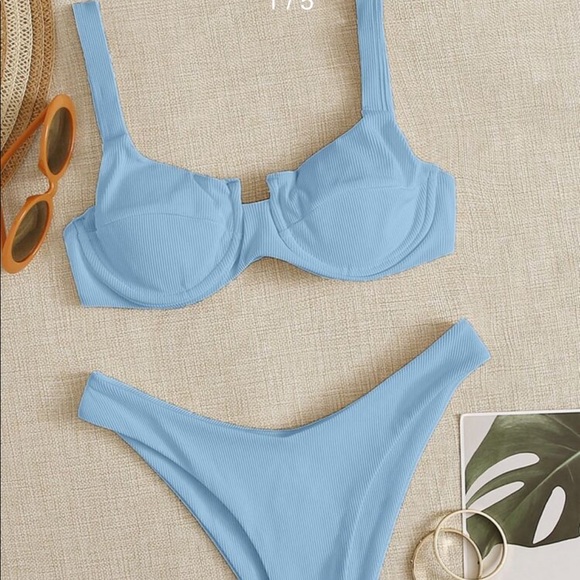 Light blue ribbed bikini - Picture 3 of 5